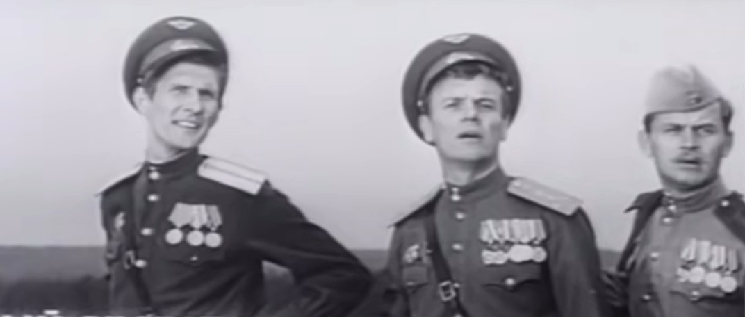 Кадр из фильма. Игорь Ясулович, Генадий Сайфулин, Сергей Никоненко