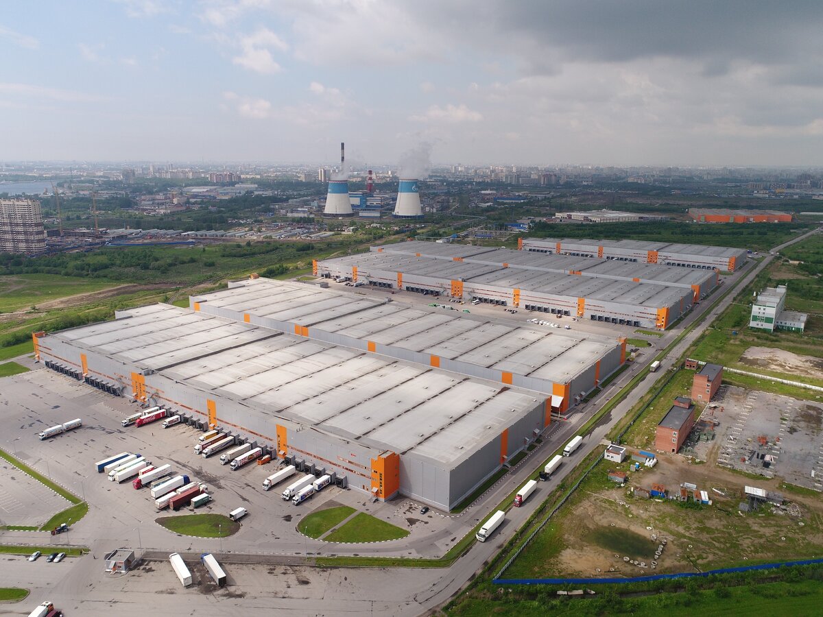 Складской комплекс "Уткина Заводь" в Санкт - Петербурге. Фото автора