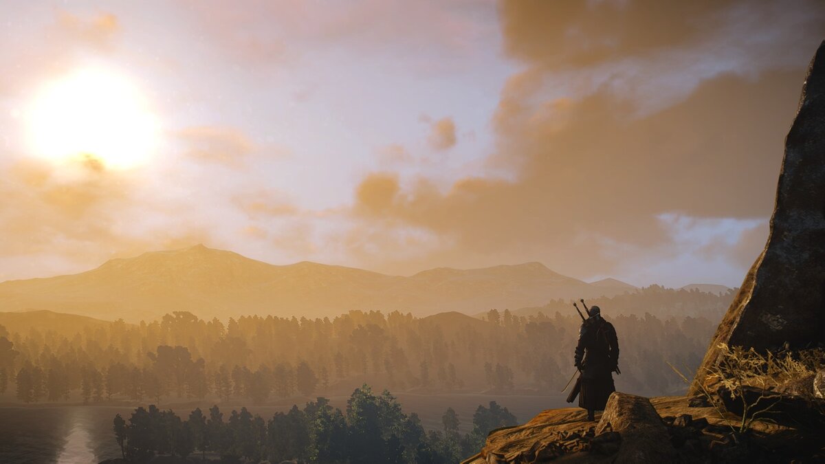 Можно забраться практически на любую гору и насладиться  оттуда красивейшими рассветами!