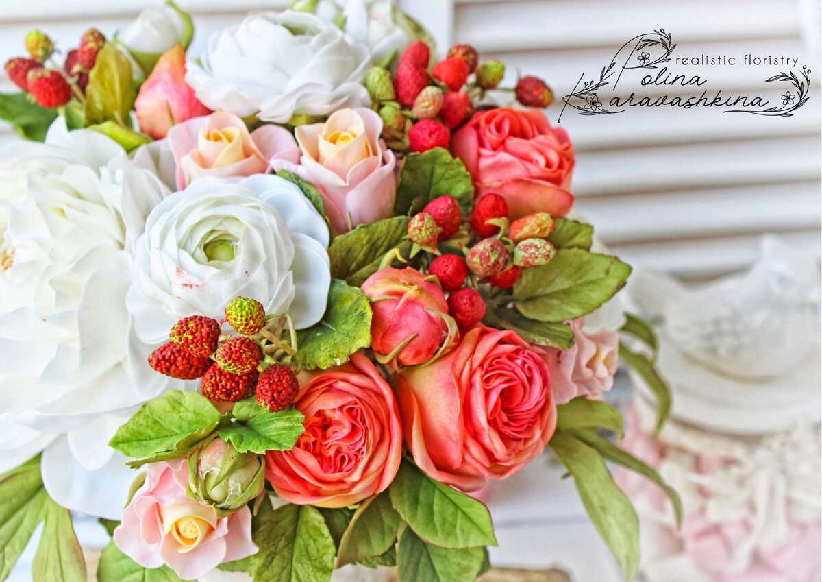 В этой композиции все создано из фоамирана и массы для лепки детской