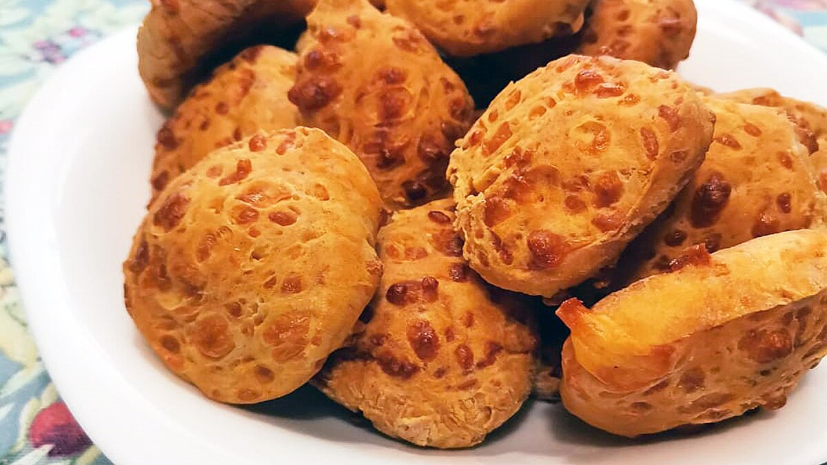 Лакомка печенье сырное