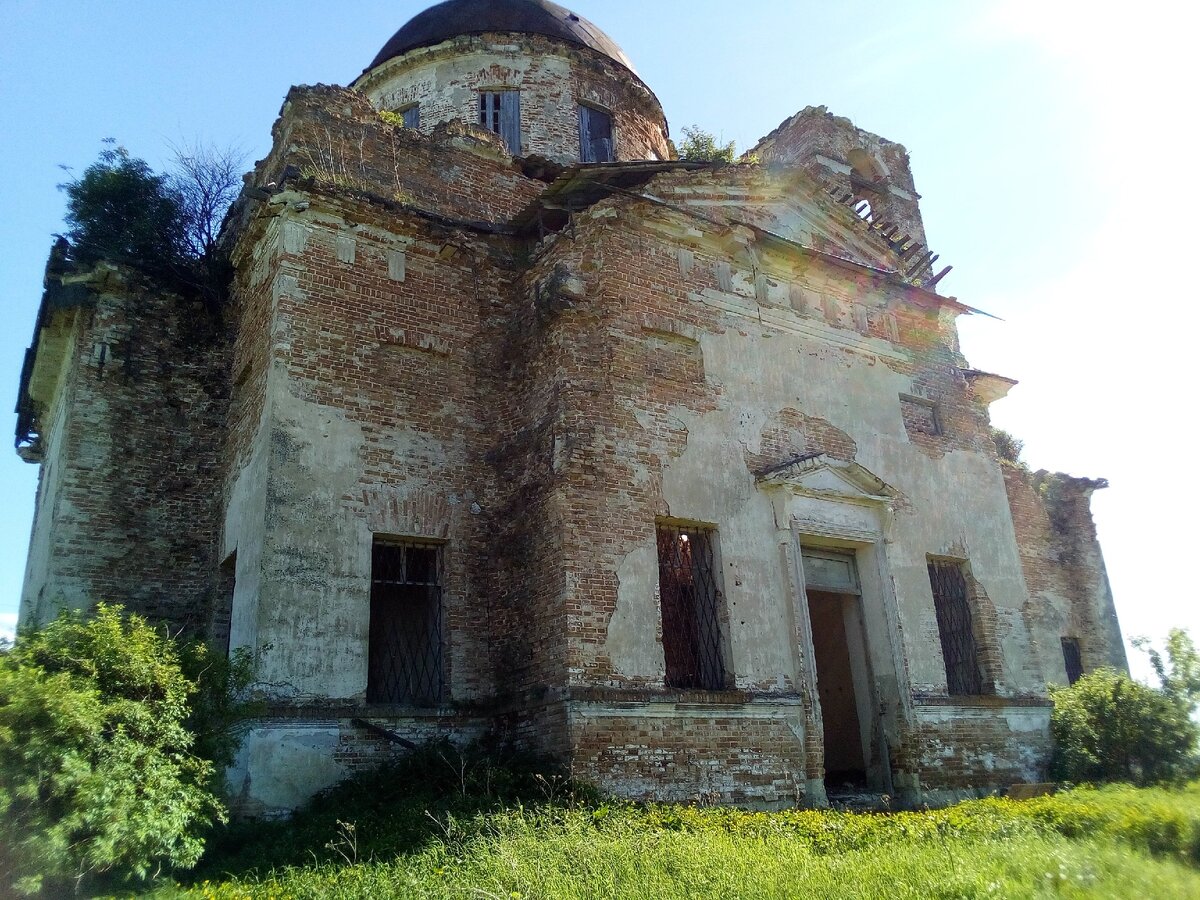 д. Никитино (Ульяновская обл.) Храм Михаила Архангела