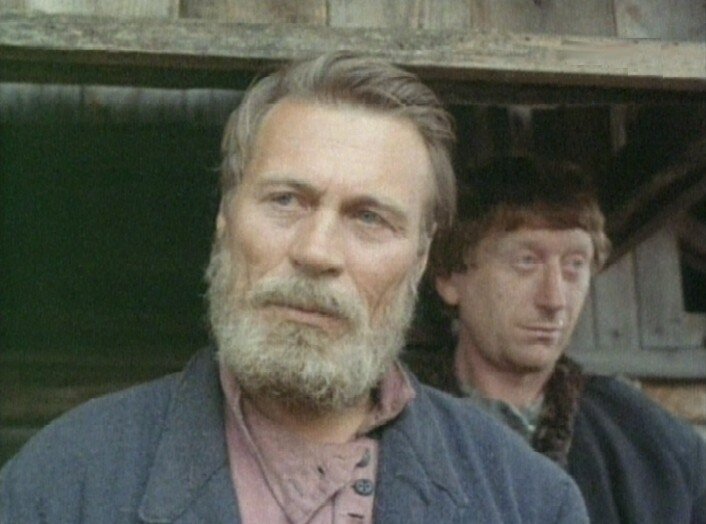Кадр из фильма "В стреляющей глуши" (1986)