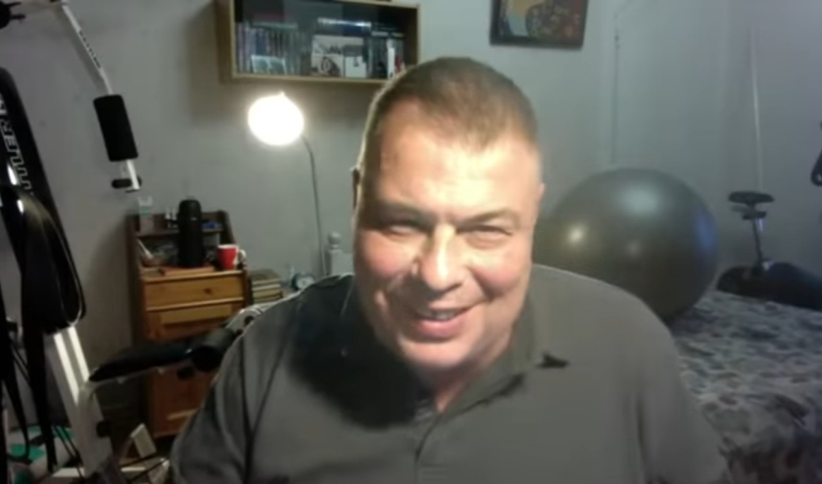 У Ивана есть свой канал на YouTube " Затевахин о Животных".