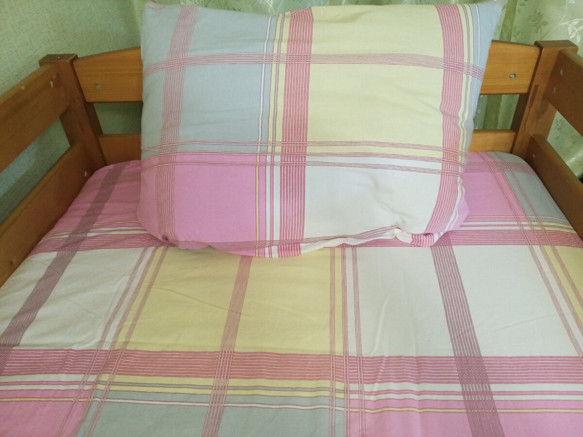 Вот еще один вариант постельного из поплина. 