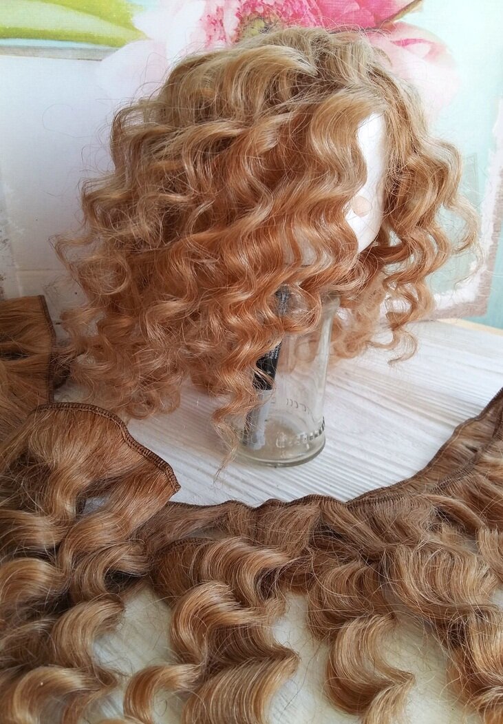 Как подобрать волосы для куклы - читайте на сайте Рос-Арт