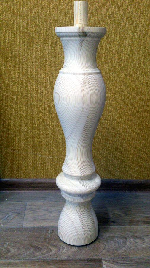 Точеный столб