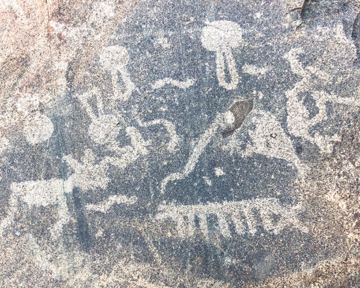 Петроглифы, Бесов Нос