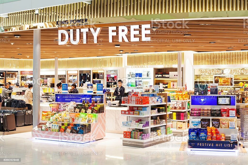 Магазин беспошлинной торговли Duty Free, фото iStock