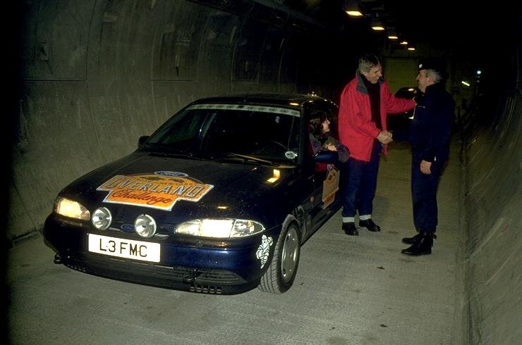 Ford Mondeo и "Ко" в Евротоннеле, 1993 год