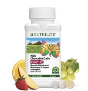 Nutrilite™ Kids Chewable Daily помогает заполнить пробелы в питательных веществах, включая железо, между тем, что ест ребенок, и тем, что ему нужно. (1)
