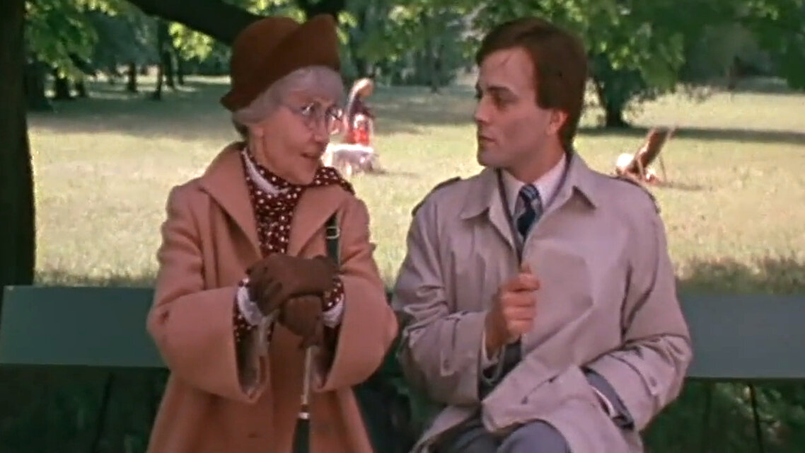 Кадр из кинофильма "Тайна "Черных дроздов", 1983 г., режиссер Вадим Дербенев, сценаристы Валентина Колодяжная, Елизавета Смирнова, композитор Виктор Бабушкин (скриншот)