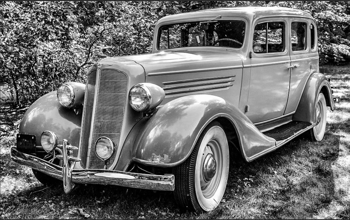 Первый ЗиС-101. Источник фото: zr.ru