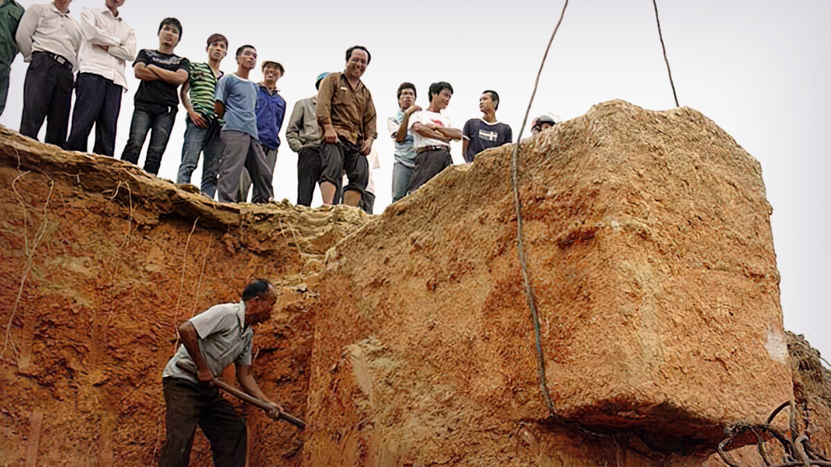 Кадр с раскопок захоронения