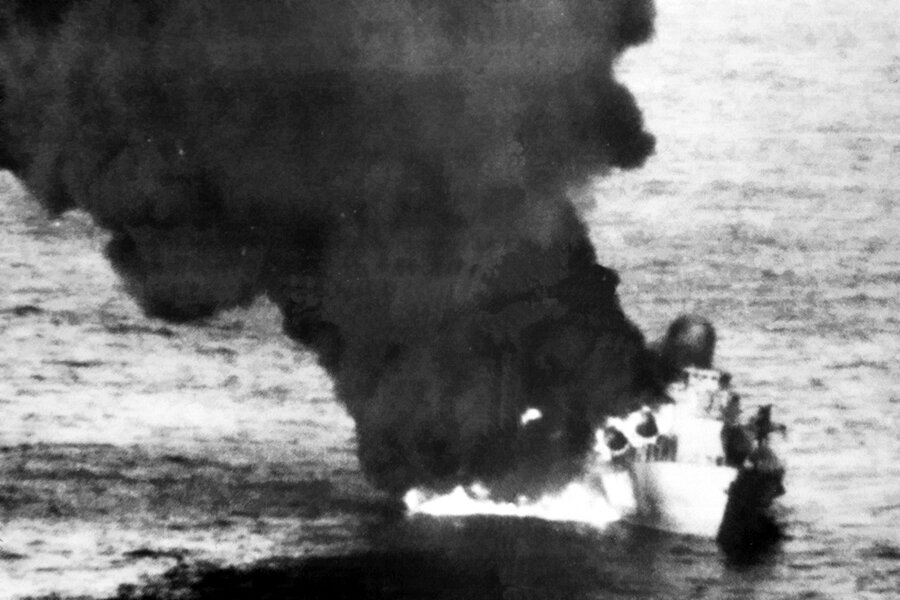 Горящий ливийский малый ракетный корабль Источник: http://www.navysite.de