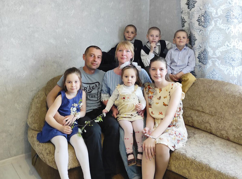  
Большая и дружная семья Леонтьевых – пример для многих.