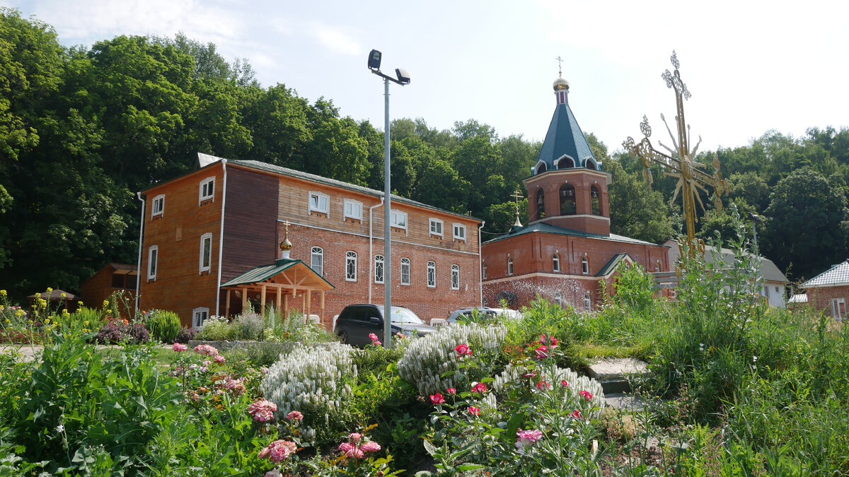 пронский монастырь в пронске. пронск рязанская область монастырь. спасо-преображенский пронский мужской монастырь рязанская область. спасо-преображенский пронский мужской монастырь. мужской монастырь в пронске рязанской области.