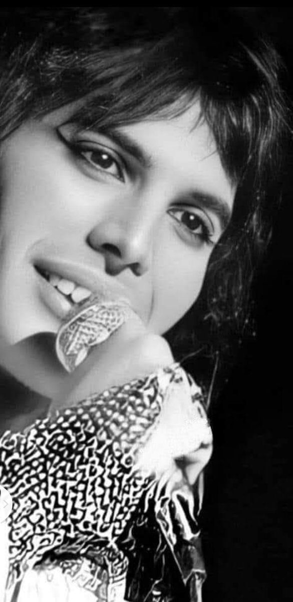 Фредди Меркьюри