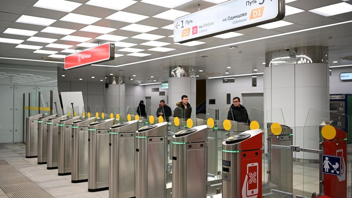    Открытие дополнительного вестибюля станции "Окружная" МЦД1 © РИА Новости / Павел Бедняков