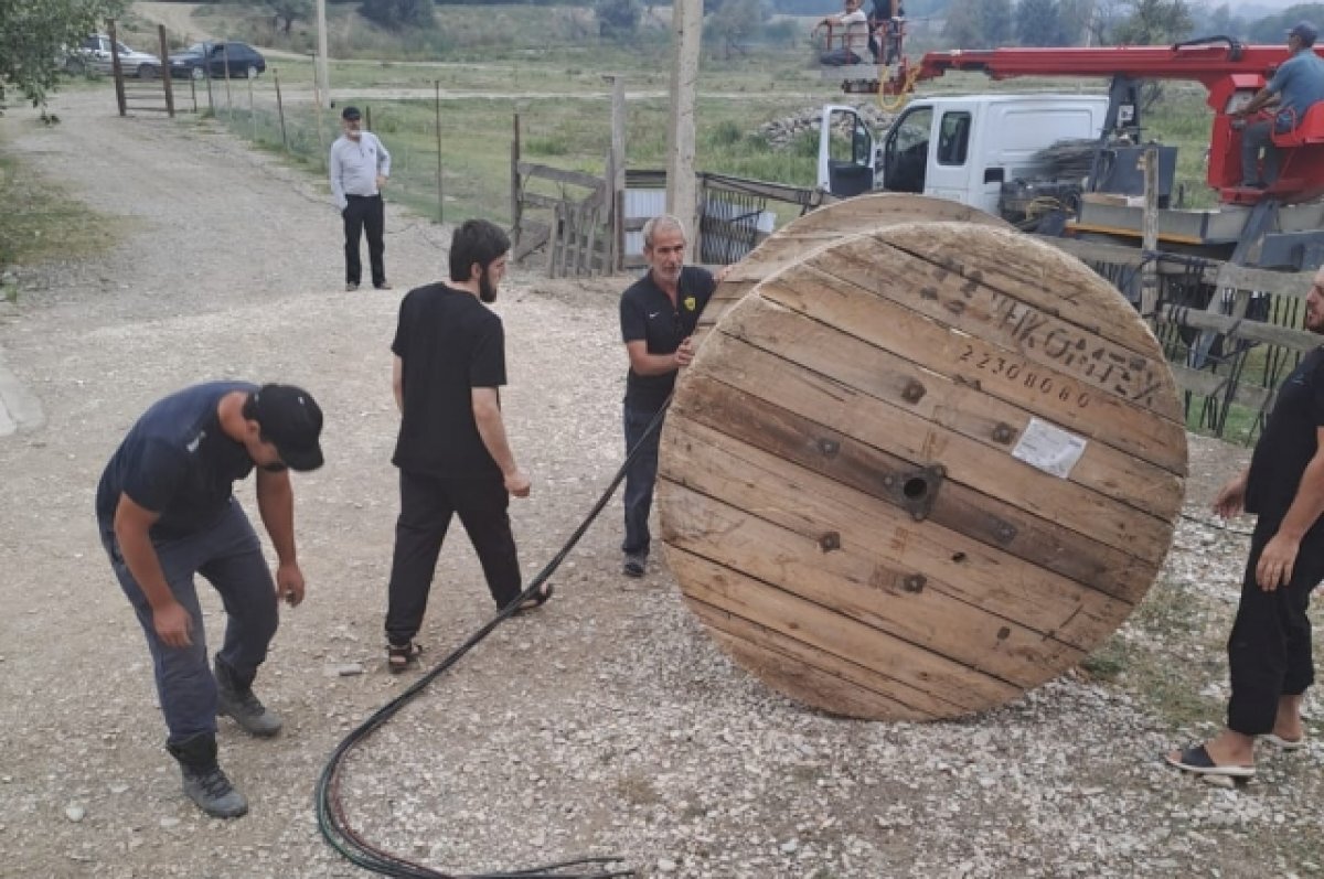    После пубикации в селе занялись коммуникациями.