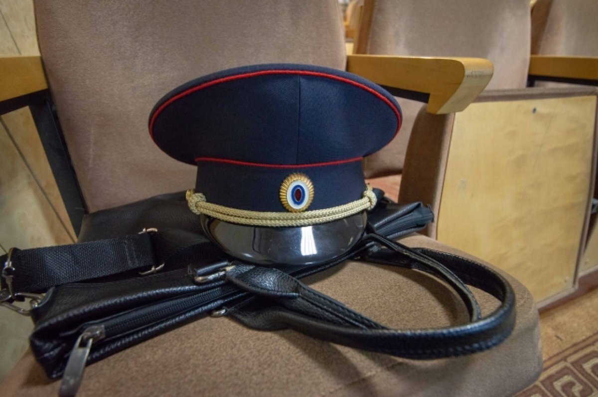    На Дону бывшего участкового осудили за подлог и превышение полномочий