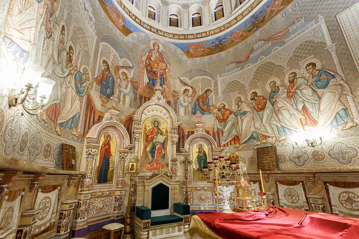 Мозаики Всехсвятского храма в Минске. Куратор проекта - мастерская "Палехский иконостас"  https://iconostas.ru/ 