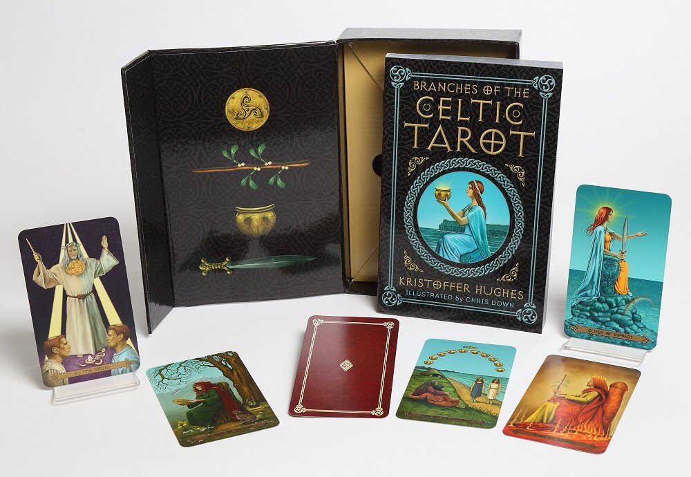 Карты кельтское таро. Tarot Cards Celtic Кельтское Таро Kristoffer Hughes. Кельтское Таро галерея Кристофер Хьюз. Таро Celtic. Кельтская колода Таро.