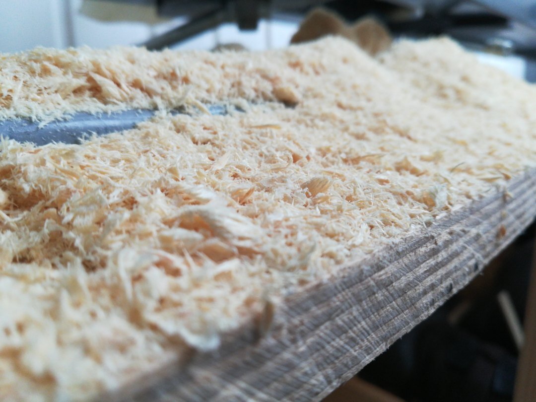 Первая стружка. Токарный на балконе, соседи были к счастью терпимыми.