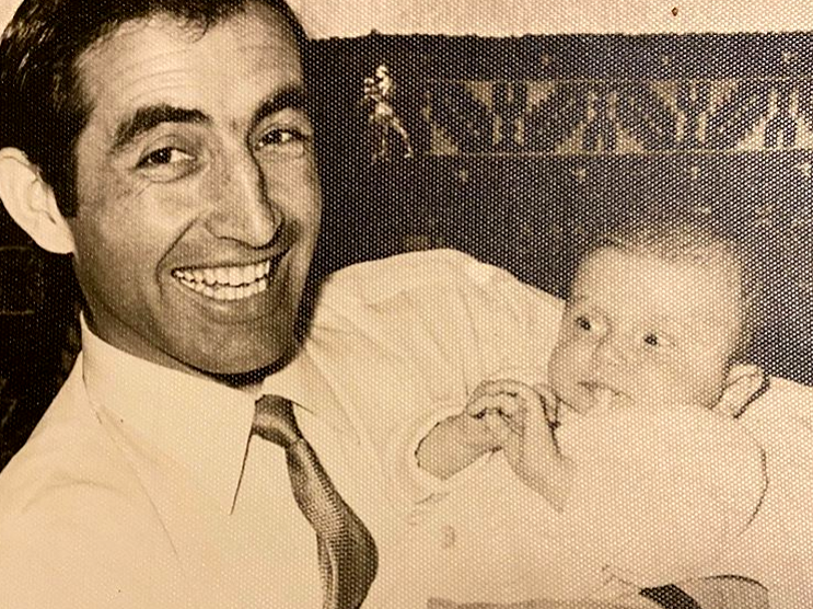 Маленькая Ирада с отцом