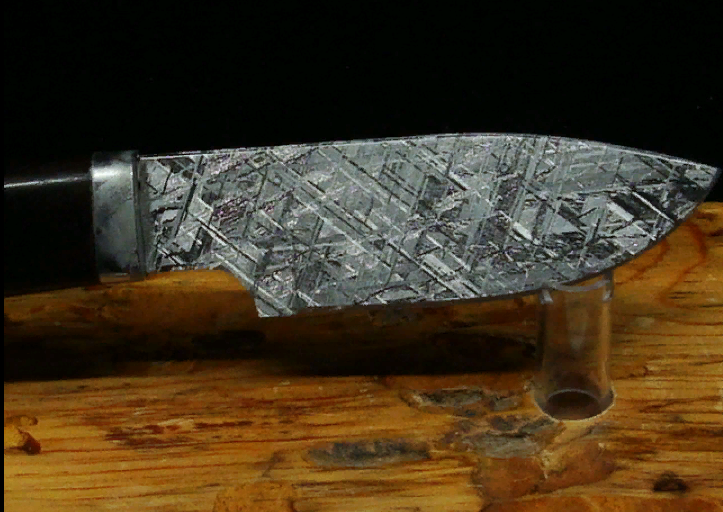 нож из метеоритного железа купить. метеоритная катана. хорасанский меч. меч из метеорита. катаны elden ring.