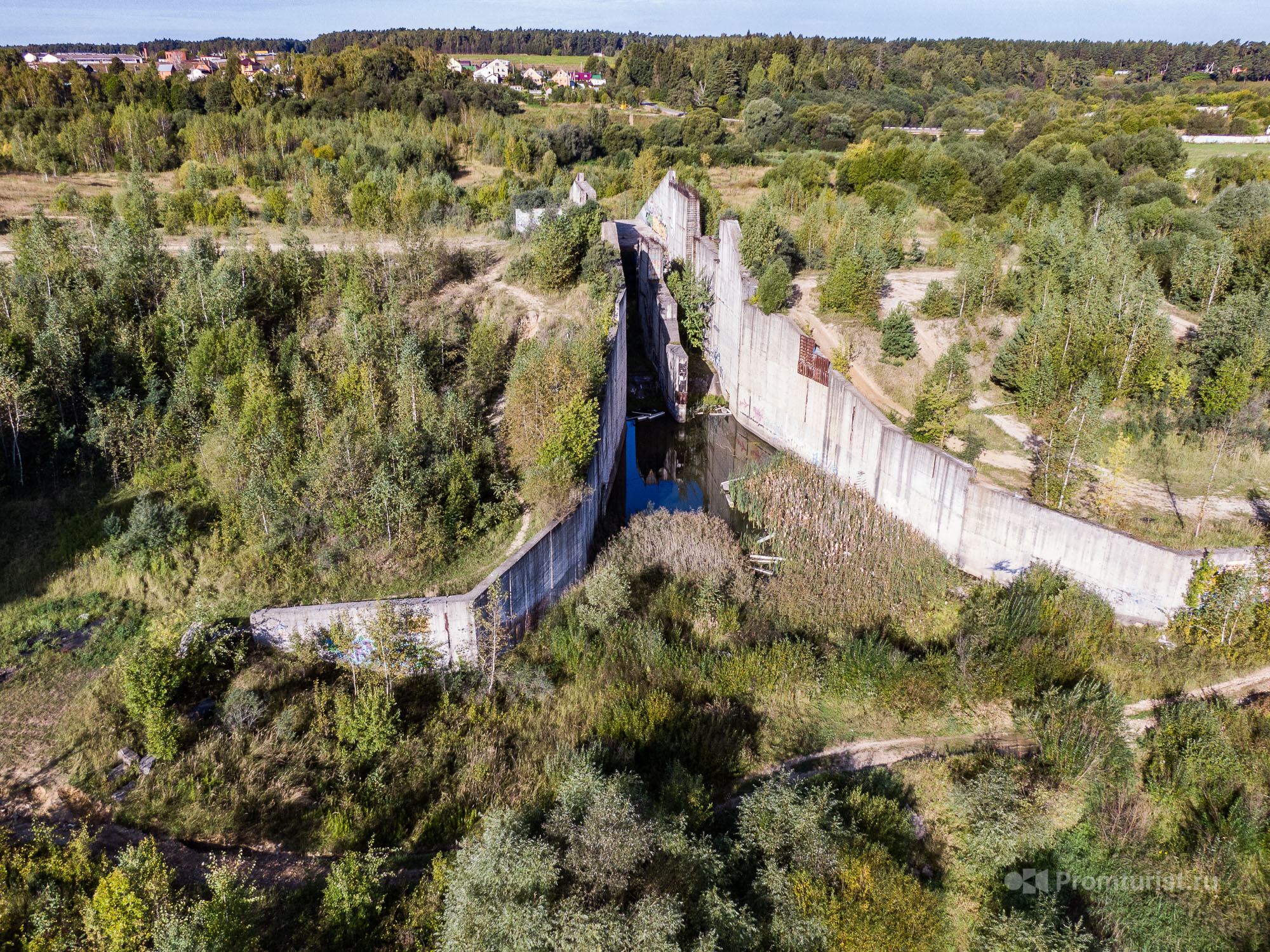 More project. Заброшенный гидроузел в Подольске. Проект Подольское море. Проект Подольское море заброшка. 200 Метров.