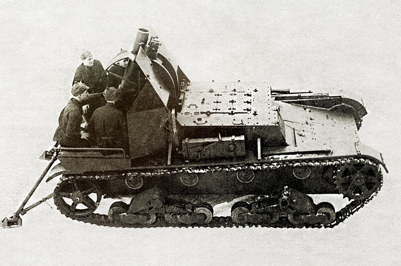 152-мм САУ СУ-5-3 в боевом положении
