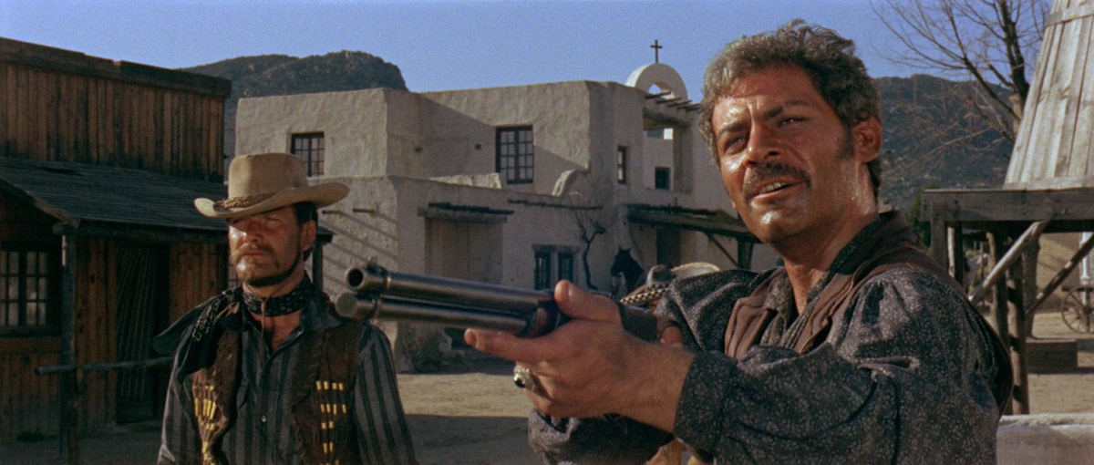 кадр из фильма "За пригоршню Долларов"