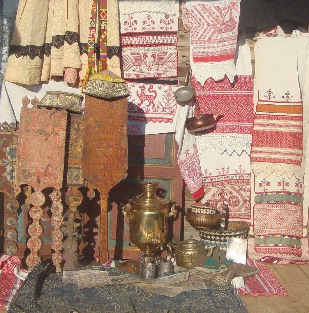 Торговый стол Александра на ярмарке