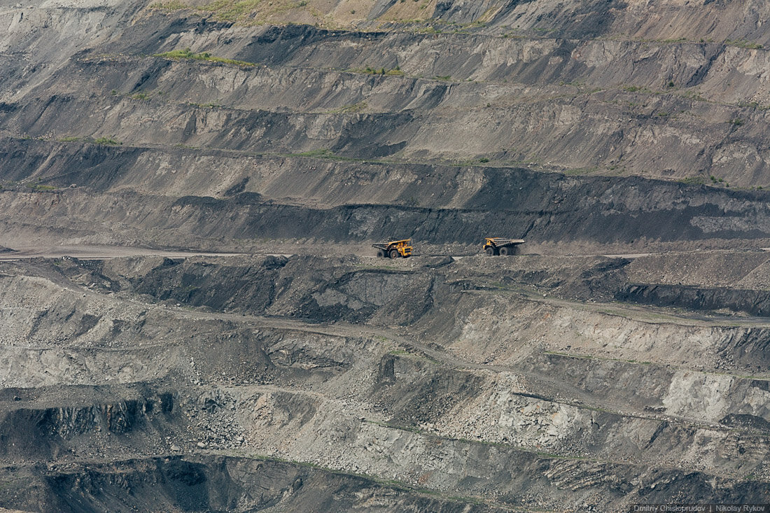 Яма бачатского разреза 