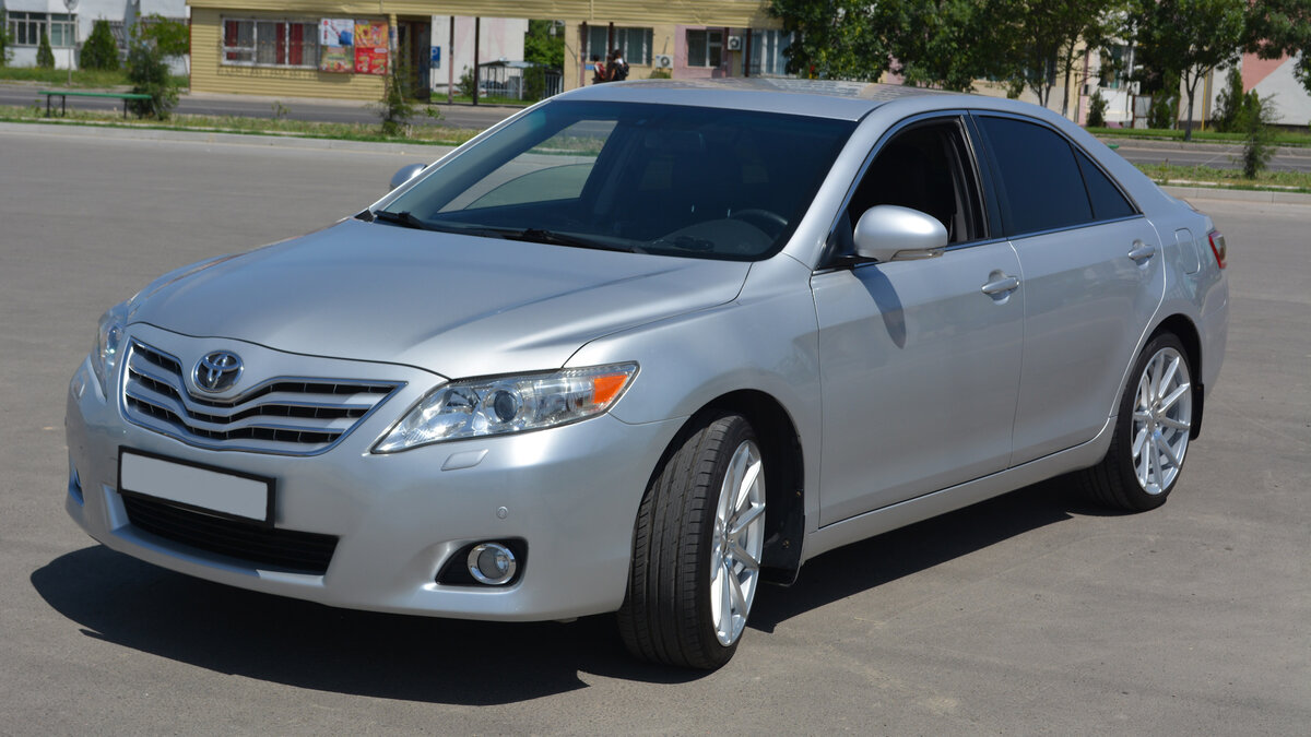 Седан Toyota Camry в кузове XV40 (2007-2011)