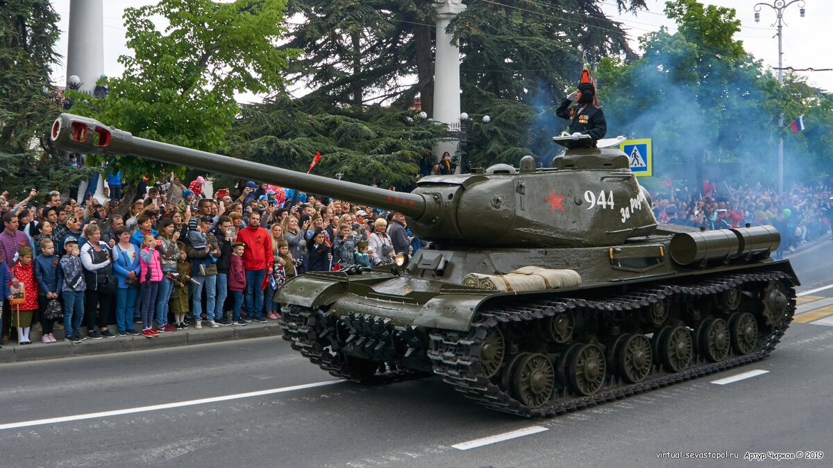 памятник т 34 в берлине