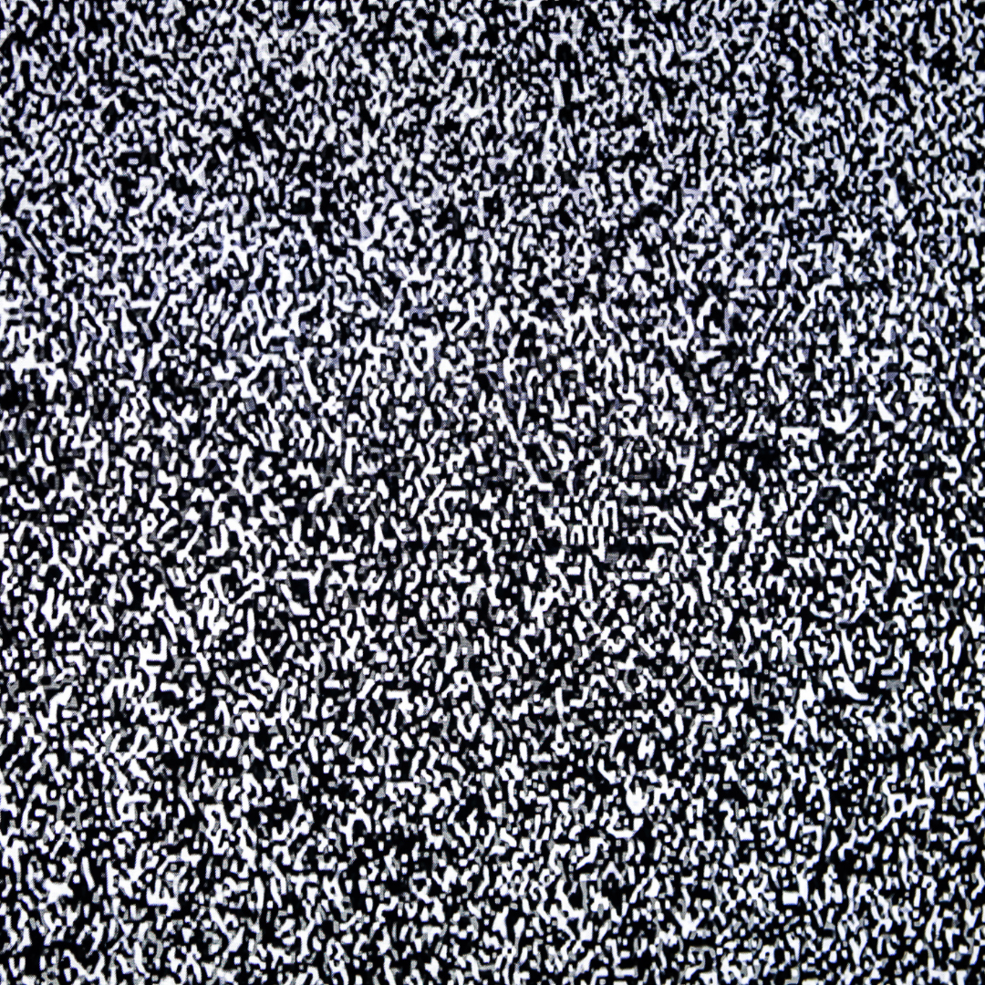 Белый шум - это колебания, равномерно расположенные по всему спектру сигнала.