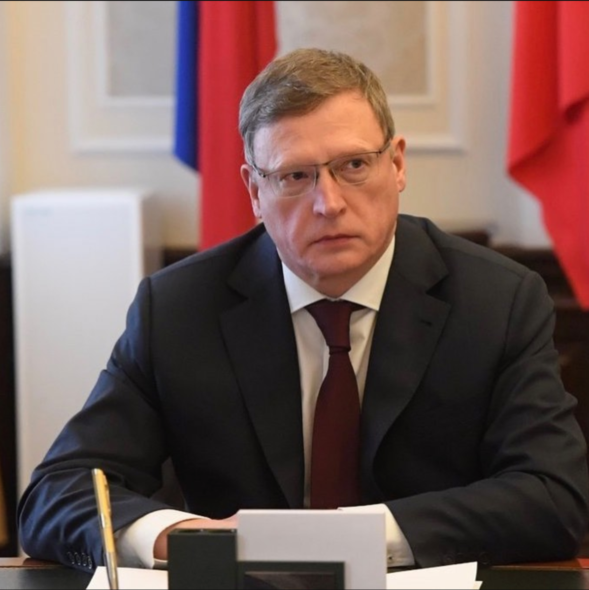 Бурков александр леонидович губернатор омской области. Бурков александр леонидович губернатор омской области. Бурков омск губернатор. Бурков омск губернатор. Губернатор омской области александр бурков.