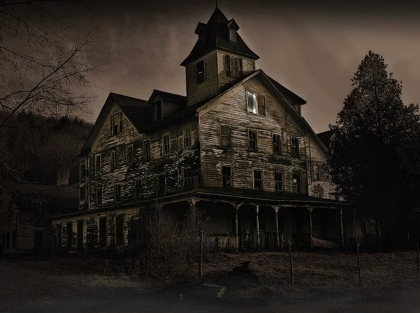 Страшная история на ночь: Деревянный дом