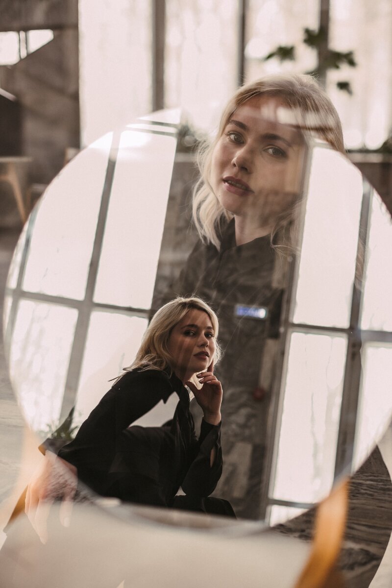 Творческий подход к созданию фотографии в рамках 15-ти минутной фотосессии.