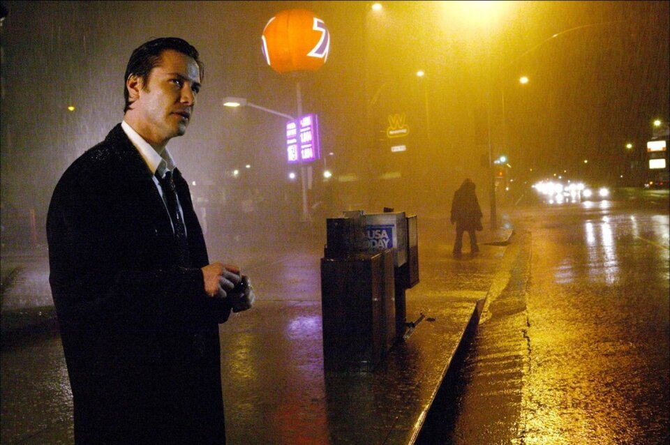 shot from "Constantine"/2005/Francis Lawrence/Warner Bros., Village Roadshow Pictures, DC Comics /Источник - kinopoisk.ru