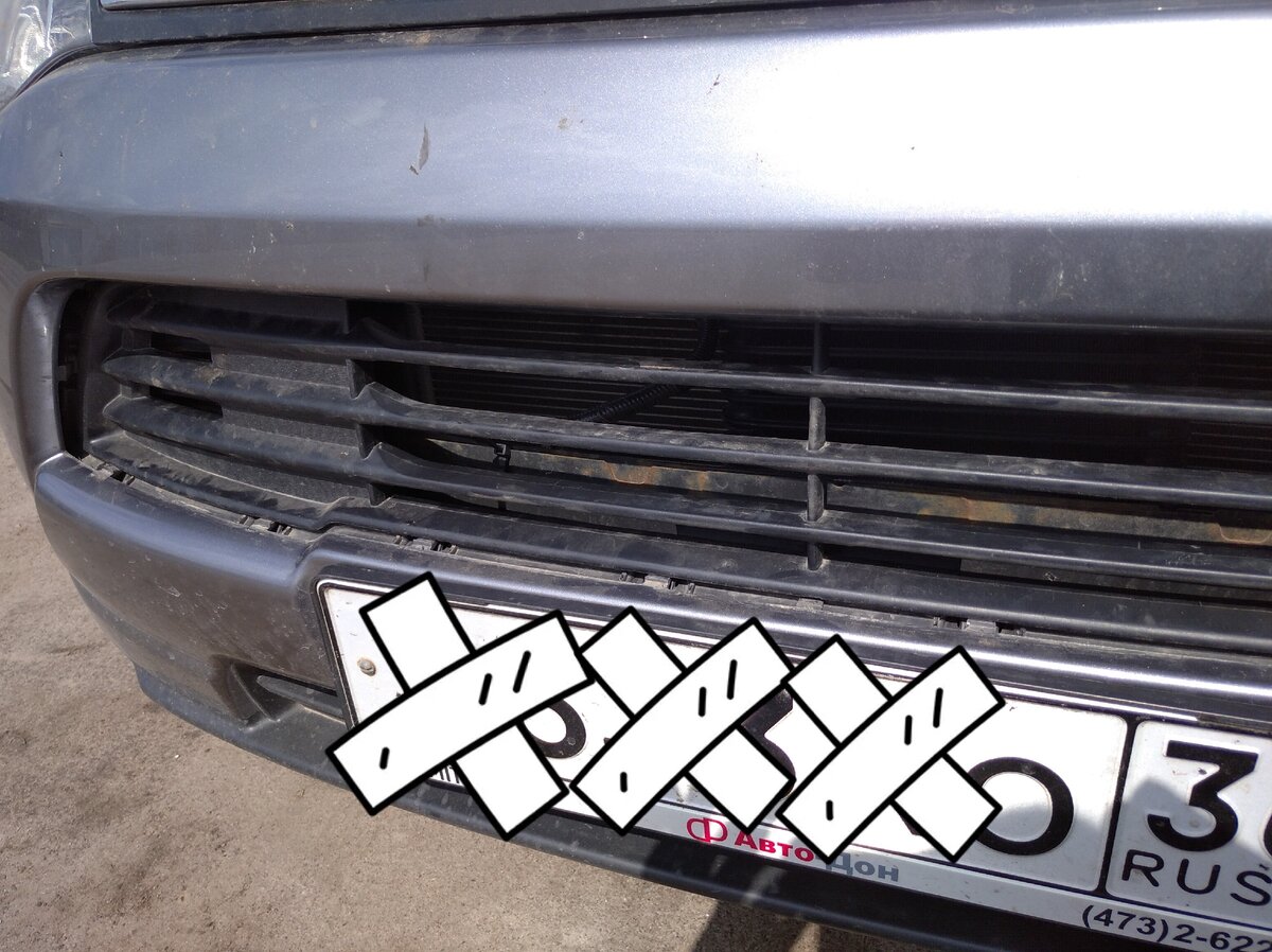 Верхняя решётка в бампере Мицубиси Аутлендер 3