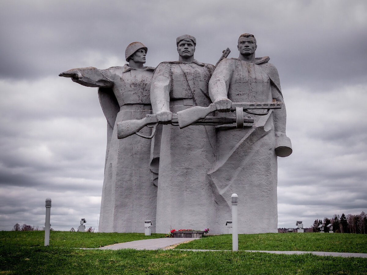 Мемориал в волоколамске фото