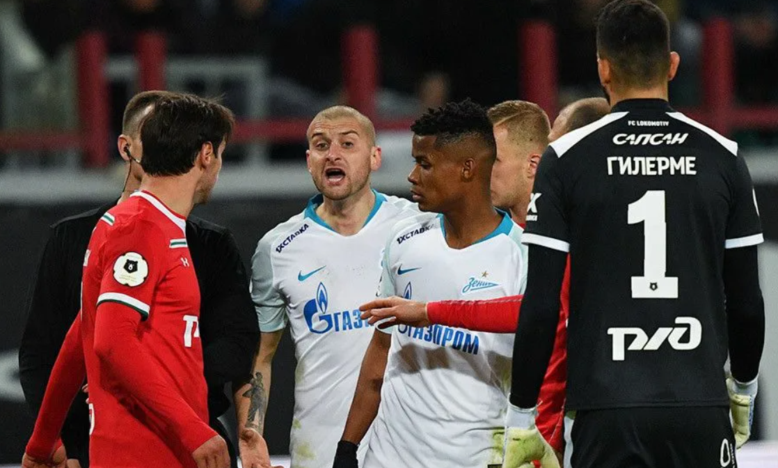 Иностранные футболисты в рпл. Легионеры рфпл. Легионеры рфпл 2021. Легионеры рфс. Лимит на легионеров в рфпл.