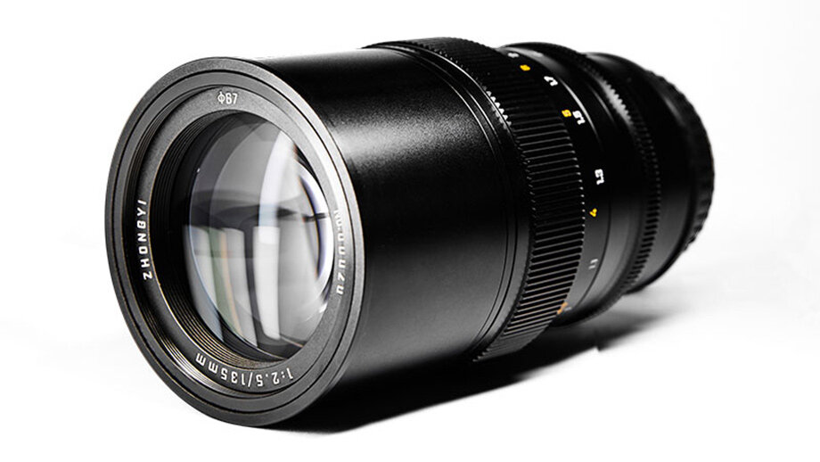 Mitakon Creator 135mm f/2.5