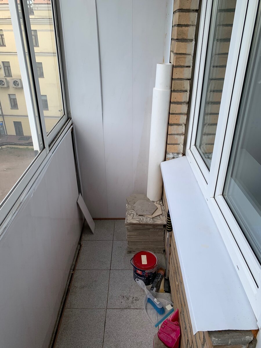 Что постелить на пол на балконе (открытом и застекленном) | эталон62.рф