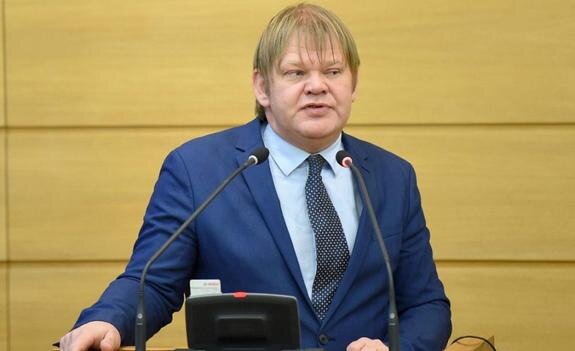    Латвийский политик-музыкант предлагает выслать 300 000 русских из страны