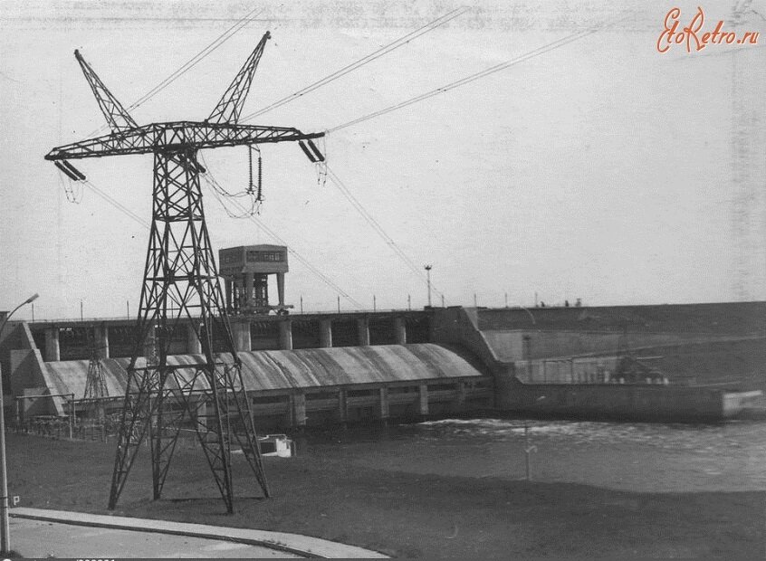 Плявиньская ГЭС на р. Даугава. Латв. ССР. 