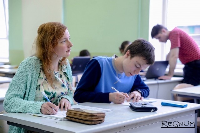    Школа Дарья Антонова © ИА REGNUM